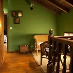 Casa La Huerta Сasa de vacaciones Mestas De Con