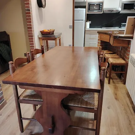 Casa La Huerta Mestas de Con